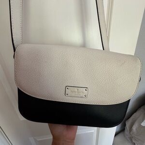 Kate Spade Two-Tone Crossbody Bag in Black and Cream